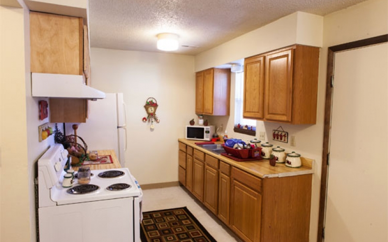 Prairie Plains unit kitchen