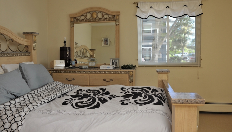 Cherry Hill bedroom