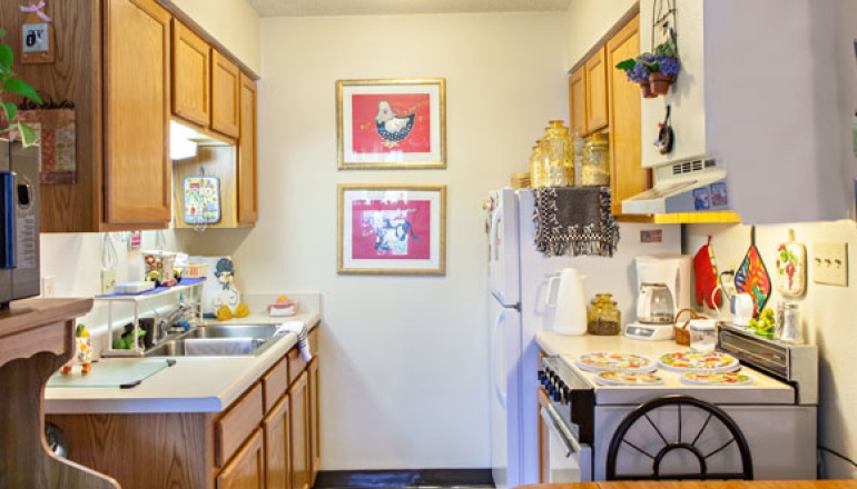 Highland Acres unit kitchen