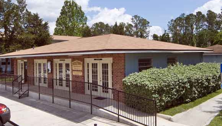 Middletowne Apartments community building