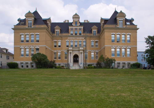 Central Annex Exterior and grounds