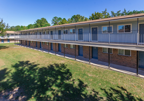 Middletowne Apartments exterior view of both floors